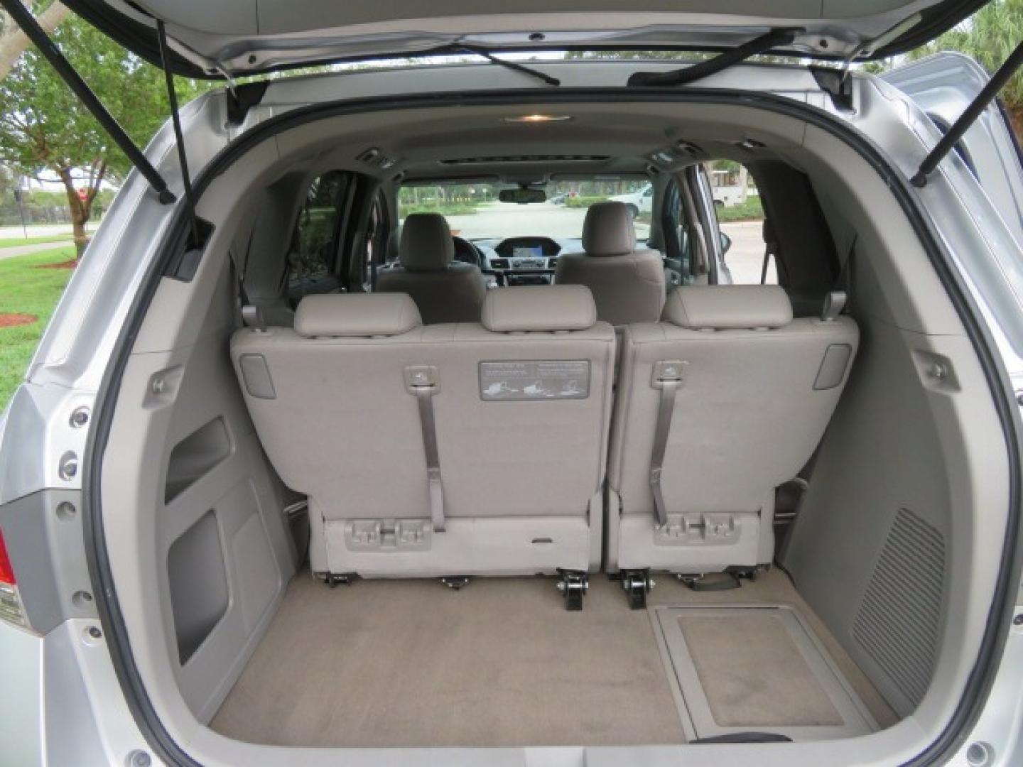 2014 Silver /GRAY Honda Odyssey EX-L (5FNRL5H68EB) with an 3.5L V6 SOHC 24V engine, 6-Speed Automatic transmission, located at 4301 Oak Circle #19, Boca Raton, FL, 33431, (954) 561-2499, 26.388861, -80.084038 - You are looking at Gorgeous Low Mileage 2014 Honda Odyssey EX-L Braunability Freedom Van Handicap Van Wheelchair Van Conversion Van with 25K Original Miles, Power Side Entry Ramp with Kneeling Van Function, Passenger Side Quick Lock System (same as ez lock), Quick Release Front Seats, Tie Down Syste - Photo#78